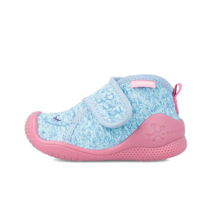 PANTOFLE TEKSTYLNE KAPCIE BIOMECANICS 231294-A CELESTE