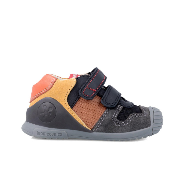 TRZEWIKI BIOMECANICS PIERWSZE KROKI 231124-A NEGRO