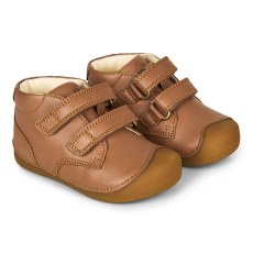 TRZEWIKI BAREFOOT BUNDGAARD PETIT 2115 COGNAC